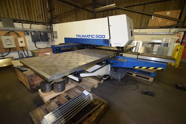 Vysekávací stroj TRUMPF TruMatic 500R