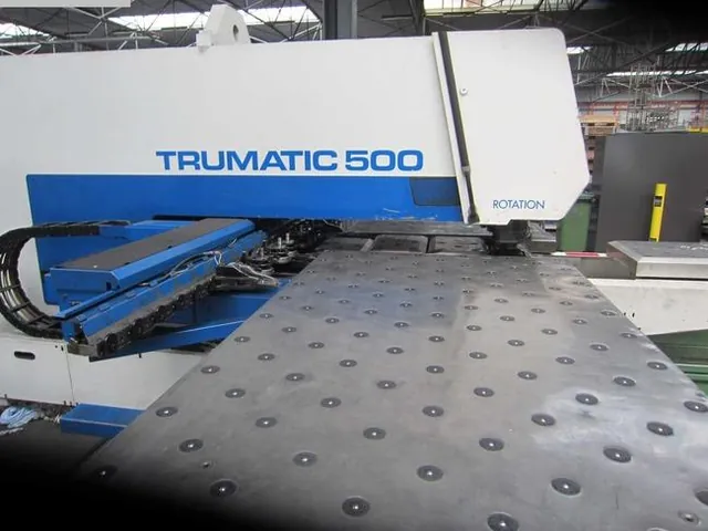 Vysekávací stroj TRUMPF TruMatic 500