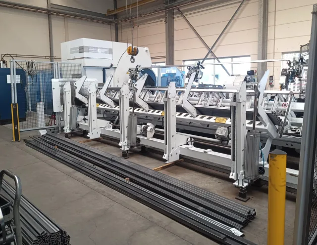 Laserschneidzentrum TRUMPF TruLaser Tube 7000, 2010 - 5