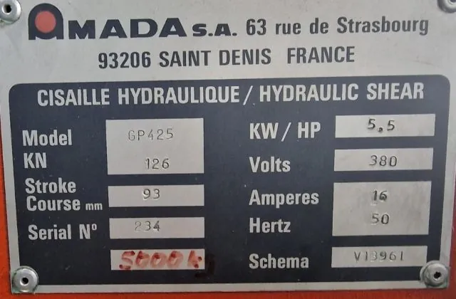 Hydraulické tabulové nůžky AMADA GPN 425