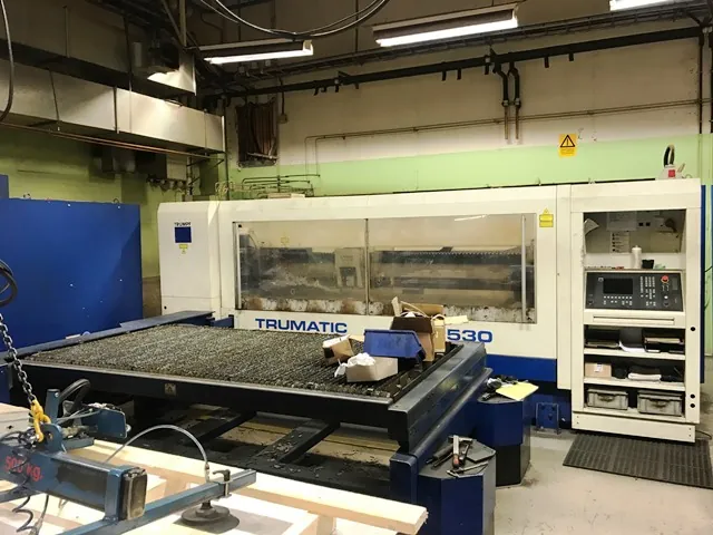 Laserové řezací centrum TRUMPF TruMatic L 2530