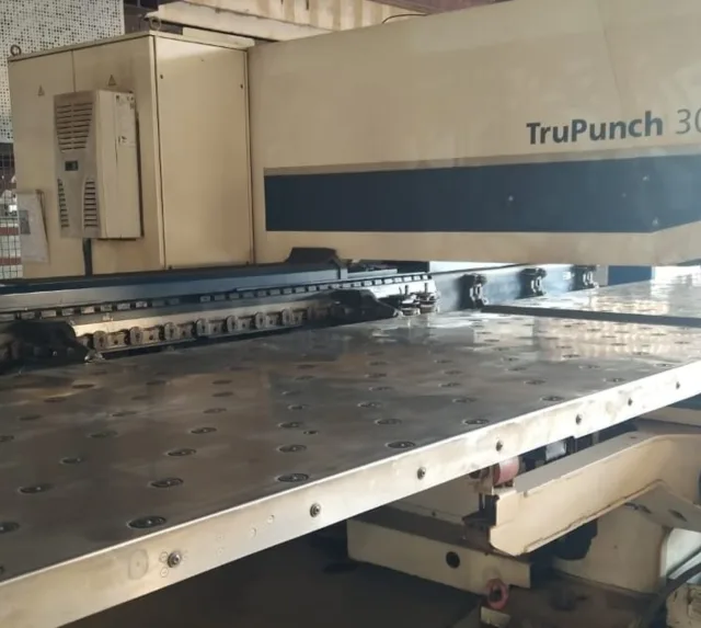 Vysekávací stroj TRUMPF TruPunch 3000 (S11)